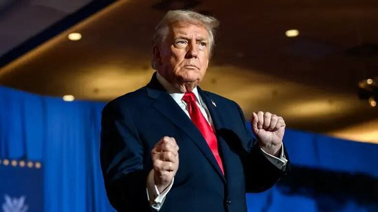 牛弹琴：全世界都不敢相信_乐游天下