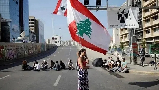  近年来，黎巴嫩的经济已经陷入巨大的困境之中