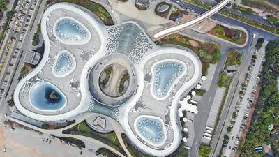 海南三亚国际免税城。 　　新华社记者 张丽芸摄