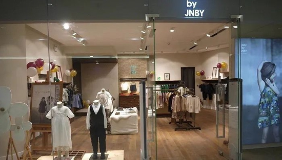 图片来源：微博@大上海时代广场