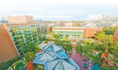 大家的家·北京朝阳城心社区景观。大家保险供图