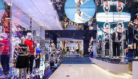　▲图|FILA门店