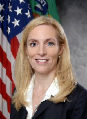 莱尔·布雷纳德（Lael Brainard）