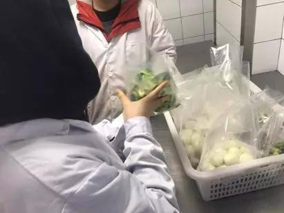 Fitgreen适绿轻食的中央厨房。