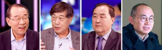 （左起：刘志峰、王波明、陈淮、潘石屹）