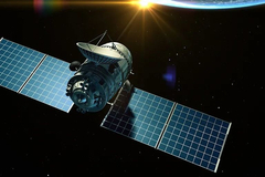 马斯克旗下星链卫星2次接近中国空间站 外交部回应：严重威胁航天员生命安全