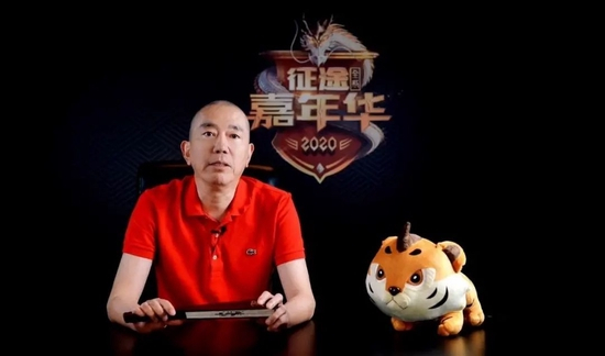 史玉柱在巨人网络的管理上始终求放权而不得
