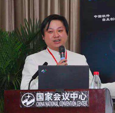 TMT行业时评人 张书乐