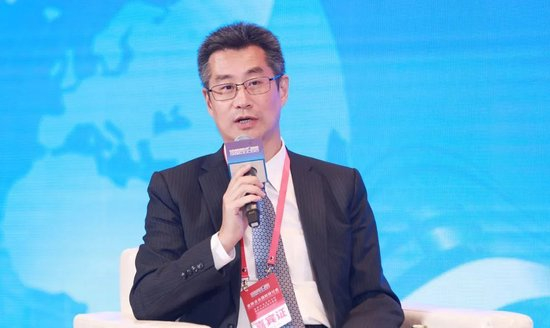 全国政协委员、上海市新的社会阶层人士联谊会会长张毅