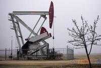原油月评：重挫近15%，刷新近半年地位！