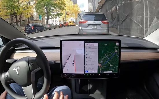 　　美国NHTSA针对特斯拉“突然加速”开展调查，报告中实际提及了236起特斯拉事故，但在报告中只有118起数据保持完整