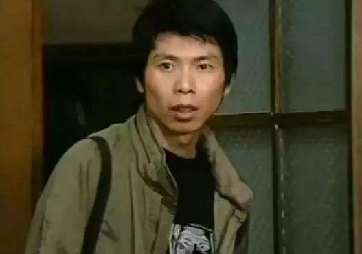  青年冯小刚