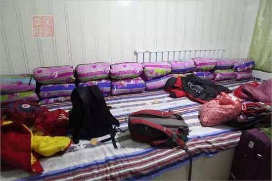 　节日期间标价2700元的雪乡9人间&nbsp; 图片来自网络