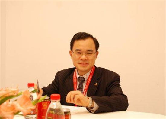 朱华荣（资料图片）