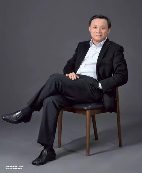 毛振华身兼学者、经济学家和企业家等多重身份。摄影：史小兵