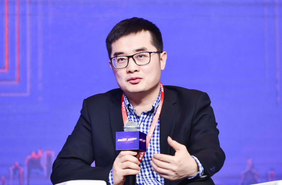 众安保险常务副总经理兼董事会秘书 王敏