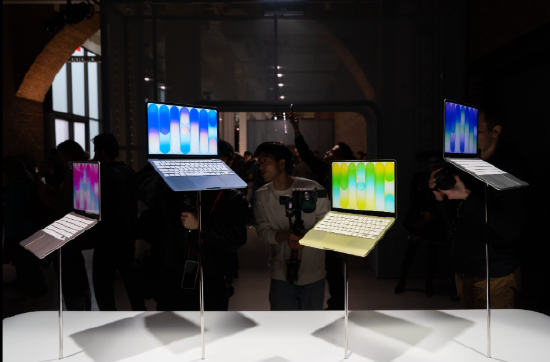 3月4日，苹果公司在纽约举办发布会，展示了苹果MacBook Neo笔记本电脑。