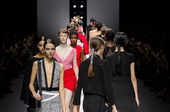 Lanvin 2018春夏季巴黎时装周