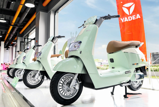 （雅迪冠能奢享Q9）