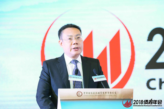 中央结算公司监事长、中央结算公司上海总部总经理白伟群