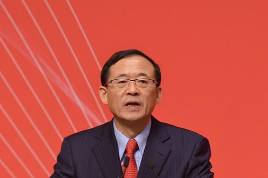 2016年12月3日，出席中国证券投资基金业协会第二届会员代表大会