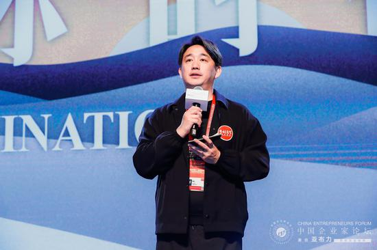 著名导演、演员黄磊