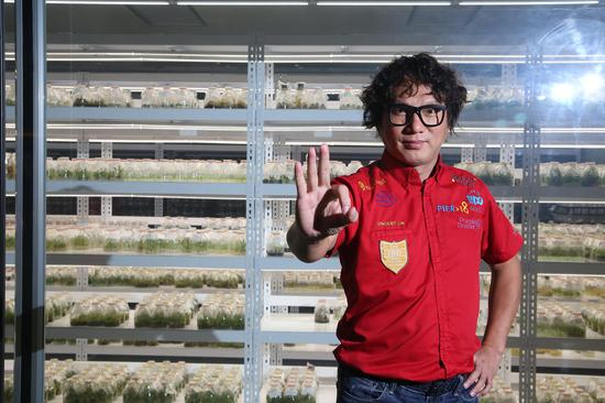 　　大江生医董事长林詠翔，常在国外出差，只要人在台湾，时常台北办公室、屏东厂区两边跑，与核心团队合作紧密。（苏义杰摄影）