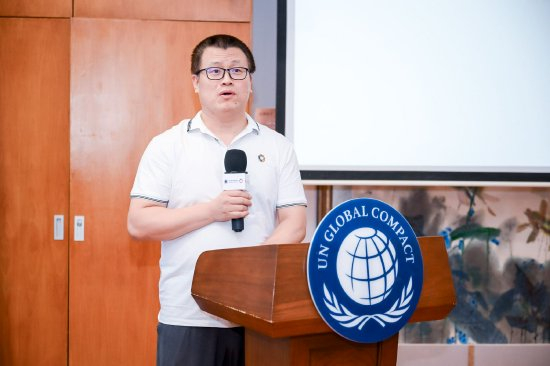 新浪财经CEO邓庆旭