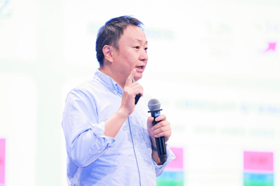 邢东进做主旨分享