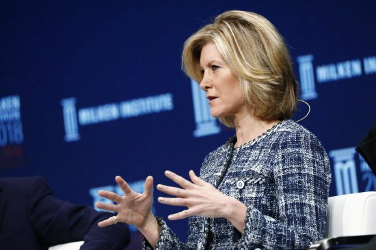 摩根大通资产和财富管理主管Mary Erdoes