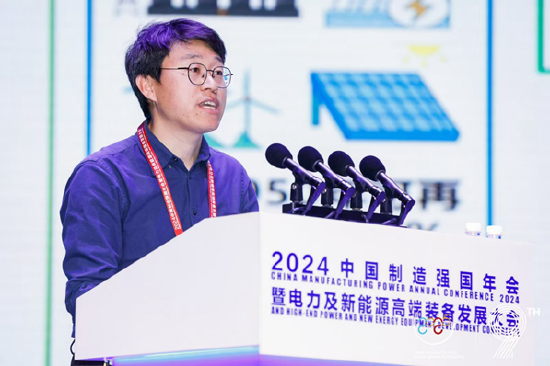 尹宝泉&nbsp; 天津大学建筑学院APEC可持续能源中心高级研究员、副教授