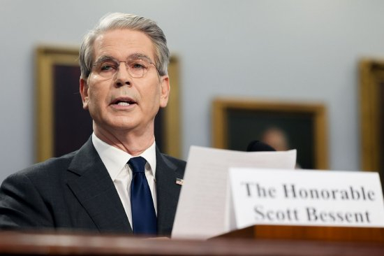 5月6日周二 ，贝森特在众议院听证会上发表讲话。