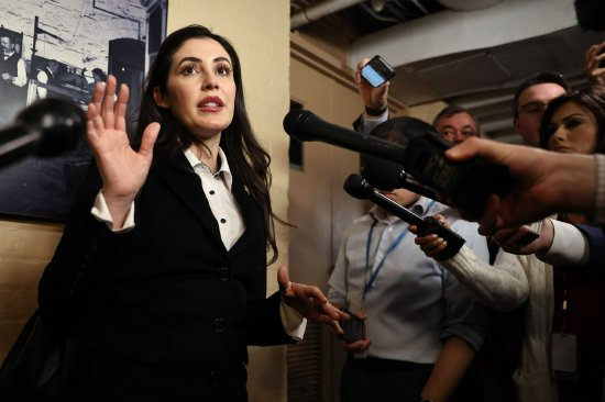 安娜·保利娜·卢娜