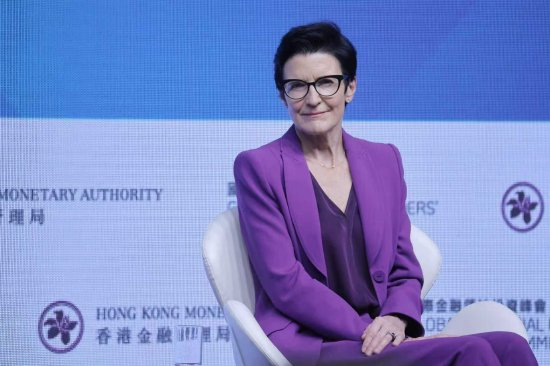 10月15日外盘头条：鲍威尔称美联储可能在未来数月结束缩表 美政府停摆进入第14天 特朗普称加沙第二阶段开启