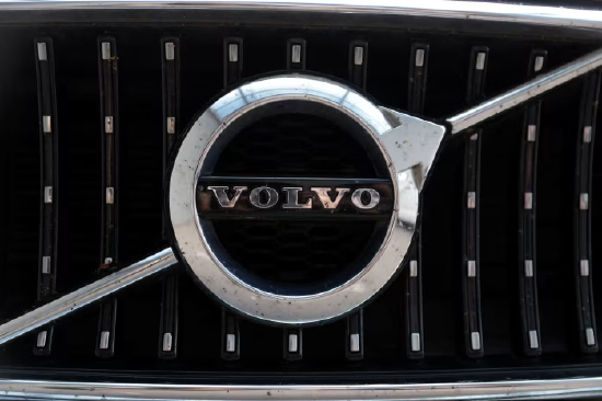 沃尔沃汽车在欧洲市场势头强劲，但美国与中国市场依旧承压。