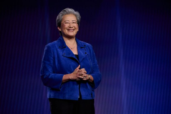 AMD首席执行官苏姿丰表示，数据中心支出现在是公司的主要增长动力