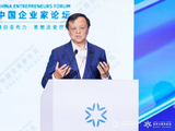 李小加：现在几乎想不出哪个行业敢说还有护城河
