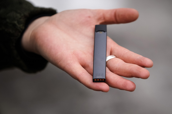 Juul 电子烟