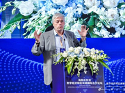 牛津大学比尔·罗斯科：区块链技术要与监管融为一体