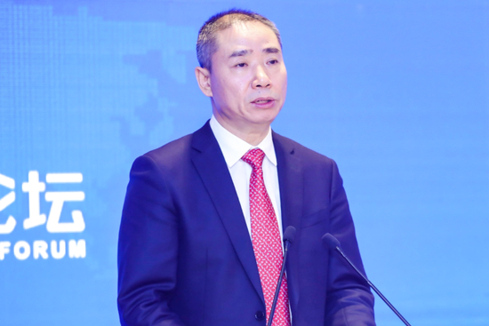 图为 工业和信息化部副部长 辛国斌