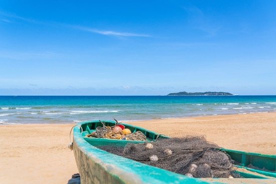 海边城市是众多游客选择度假的目的地 图源：图虫创意