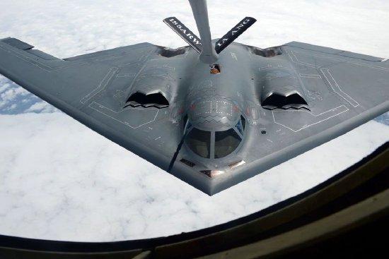 美国空军B-2隐形轰炸机。