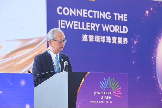 新加坡金银市场协会CEO郑良豪