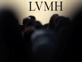 路威酩轩（LVMH）销售疲软，给脆弱复苏的奢侈品行业蒙上阴影