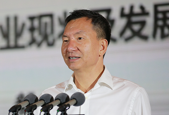 中粮集团总工程师、中粮生物科技董事长、中国淀粉工业协会会长 佟毅