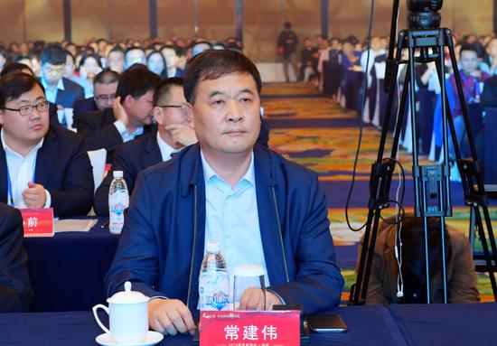 汾酒股份公司党委副书记、副董事长、总经理常建伟