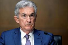 鲍威尔：美联储可能在两次会议之间调整管理利率