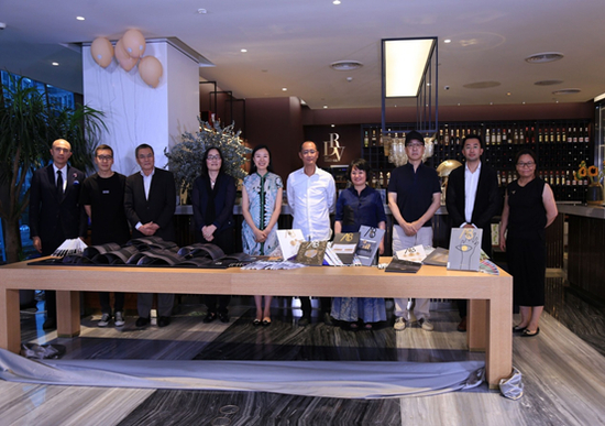 《艺术商业》出版人王语薇与揭幕嘉宾