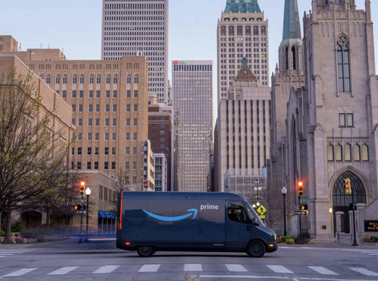 亚马逊计划到2022年投放1万辆电动汽车。图片来源：Courtesy of Amazon