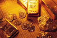 俄乌紧张局势加剧 黄金8个月以来首次突破1900美元